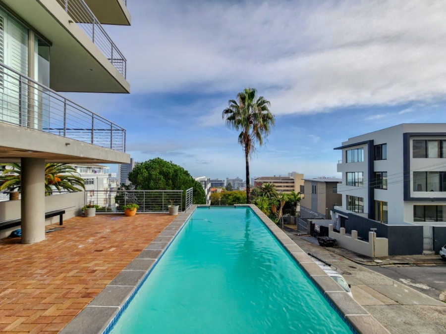 To Let 2 Bedroom Property for Rent in Sea Point Western Cape